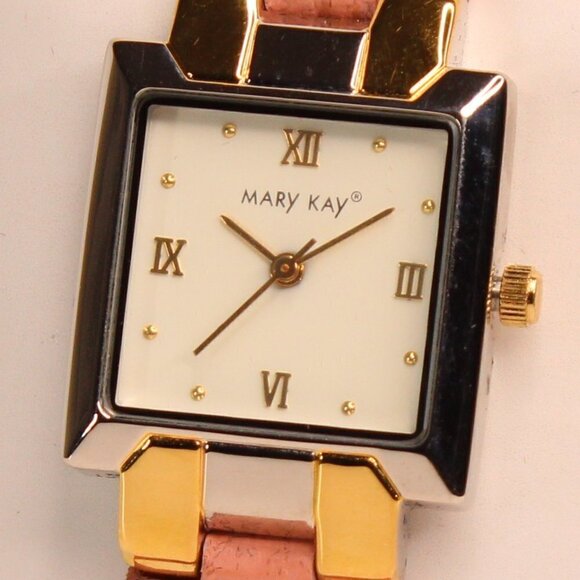 Women's Watch Silver Tone With Pink Strap Quartz Analog Watch NWOT - Picture 11 of 15